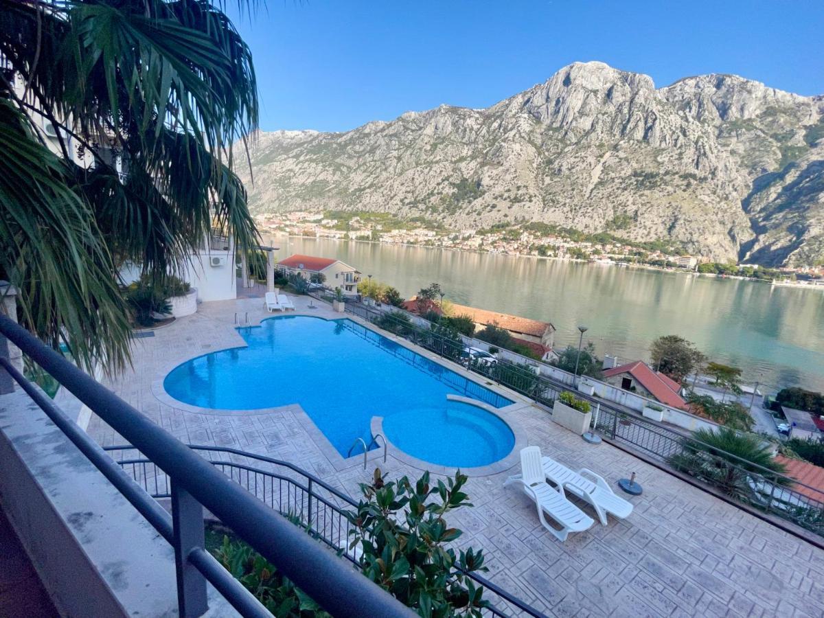 Stunning View To Kotor Bay And Old Town - C2 Vista Apartment Muo Екстериор снимка