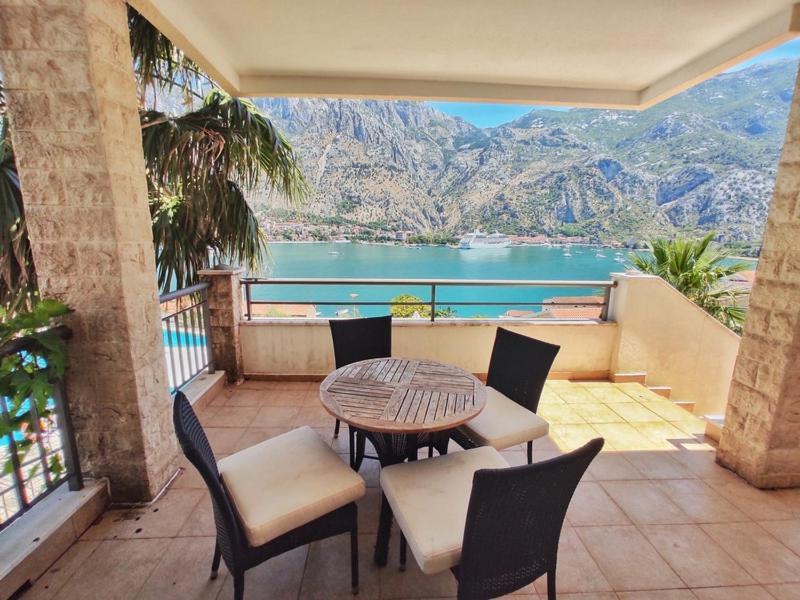 Stunning View To Kotor Bay And Old Town - C2 Vista Apartment Muo Екстериор снимка