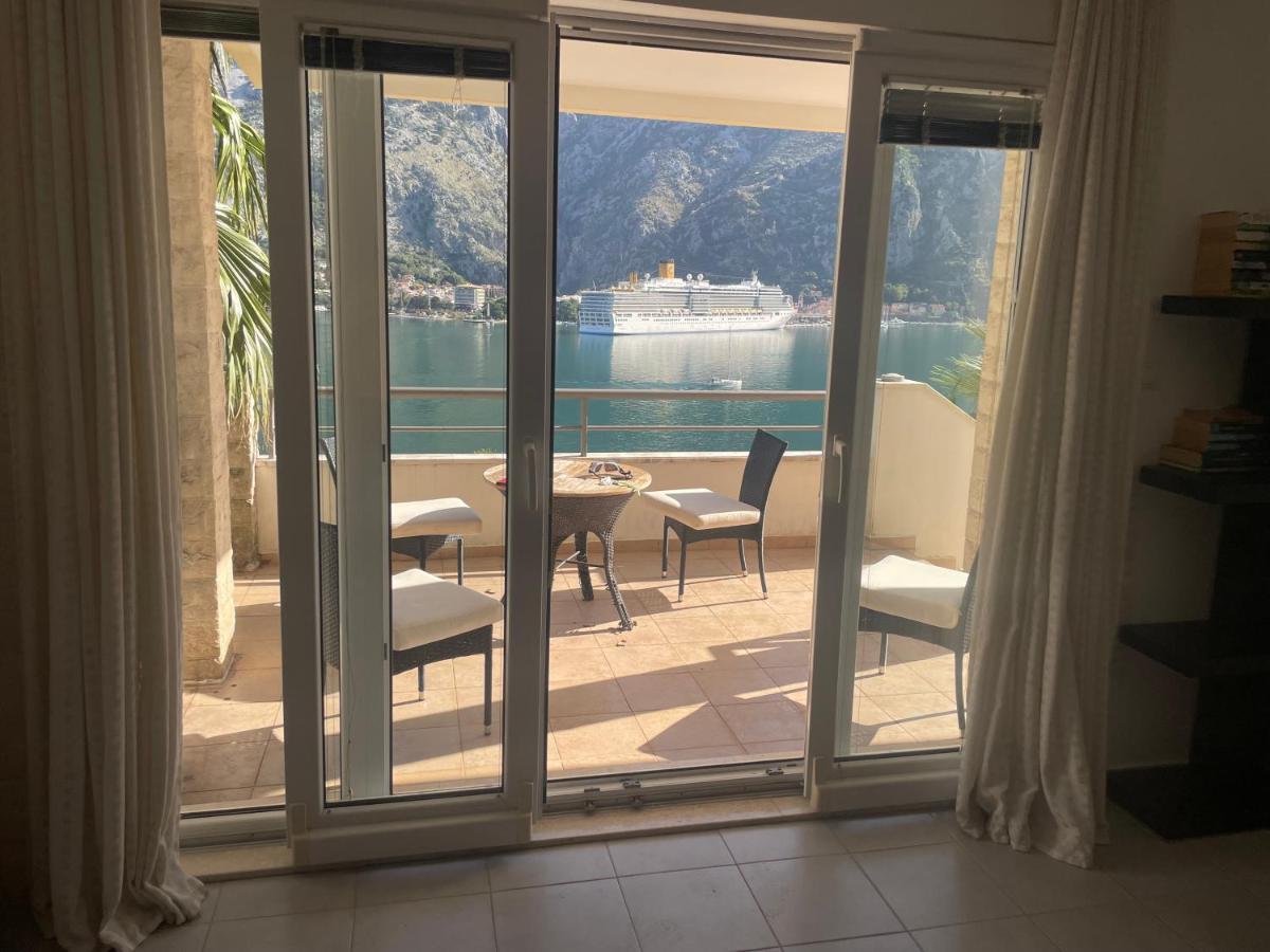 Stunning View To Kotor Bay And Old Town - C2 Vista Apartment Muo Екстериор снимка