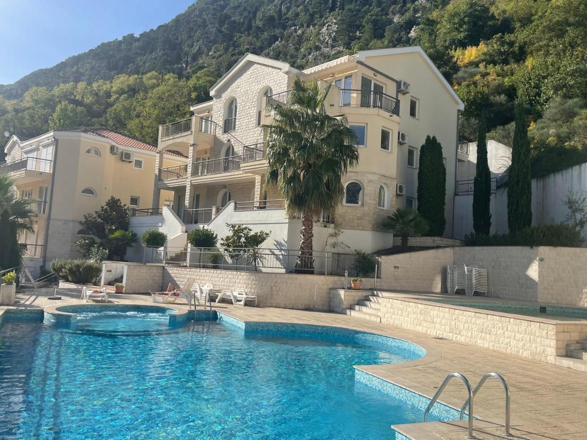 Stunning View To Kotor Bay And Old Town - C2 Vista Apartment Muo Екстериор снимка