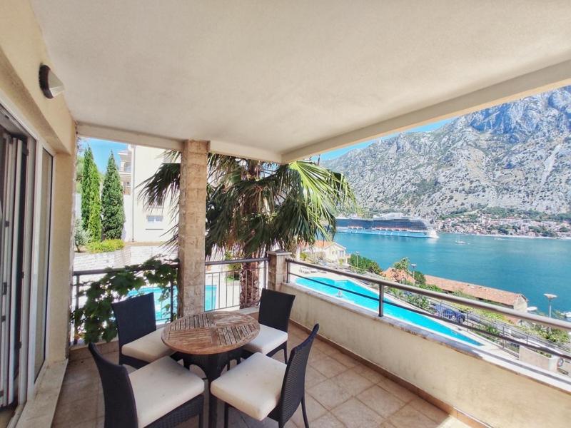Stunning View To Kotor Bay And Old Town - C2 Vista Apartment Muo Екстериор снимка